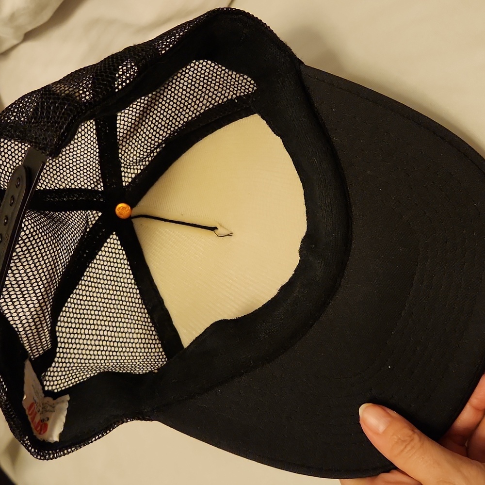 SHOUT OUT TO MYSELF CAP - Picture 4 of 5